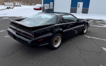 Pontiac-Trans-Am-1989-Coupe-8