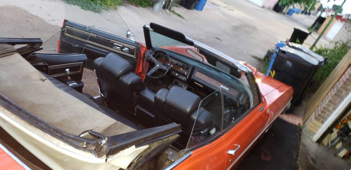 Pontiac-boneville-1970-orange-8