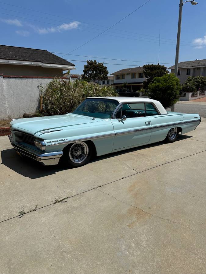 Pontiac-bonneville-1962-blue-1