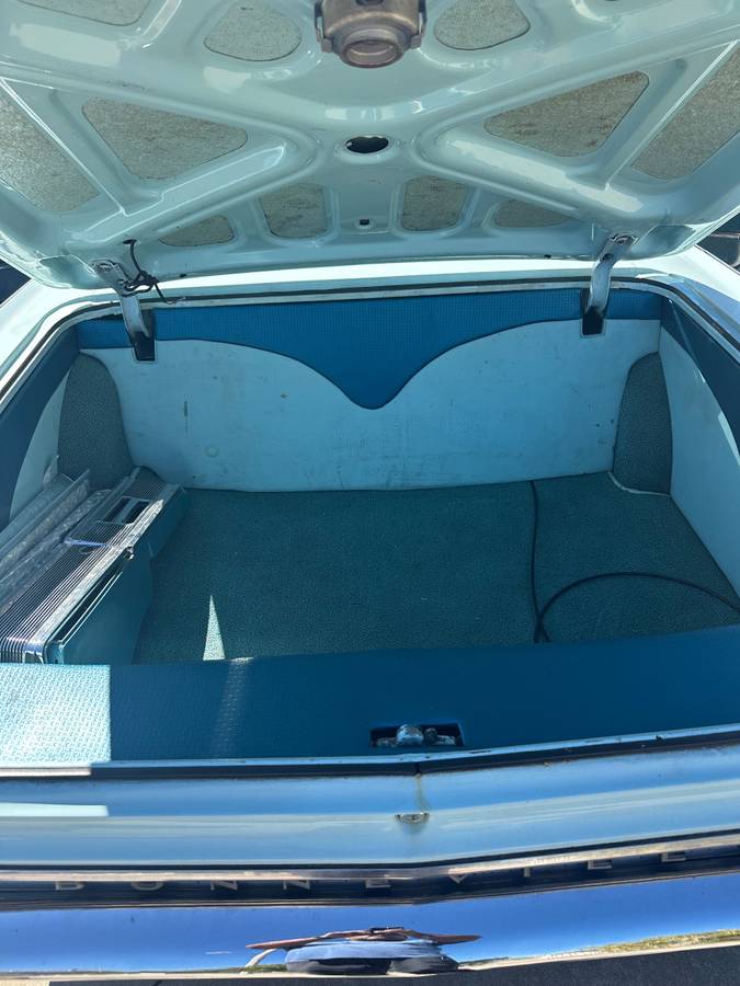 Pontiac-bonneville-1962-blue-21