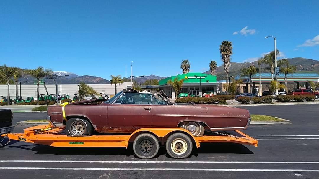 Pontiac-bonneville-1964