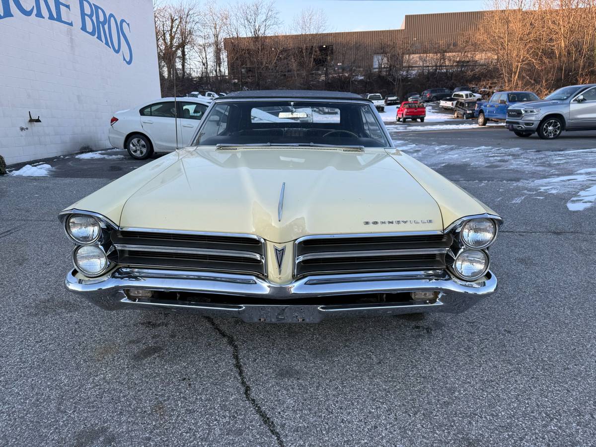 Pontiac-bonneville-1965-yellow-6