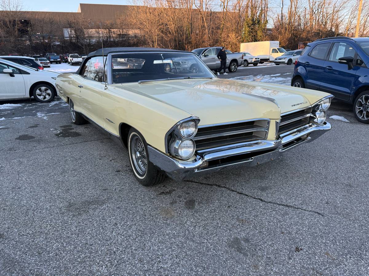 Pontiac-bonneville-1965-yellow-7