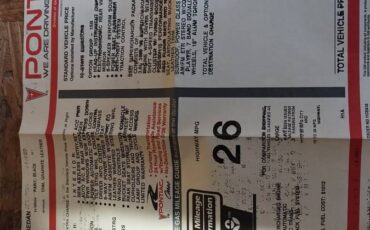 Pontiac-bonneville-1996-black-11