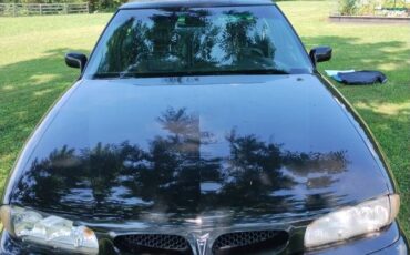 Pontiac-bonneville-1996-black-3