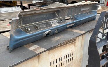 Pontiac-cats-1964-12