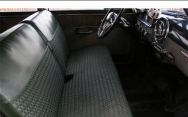 Pontiac-chieftain-1951-green-5