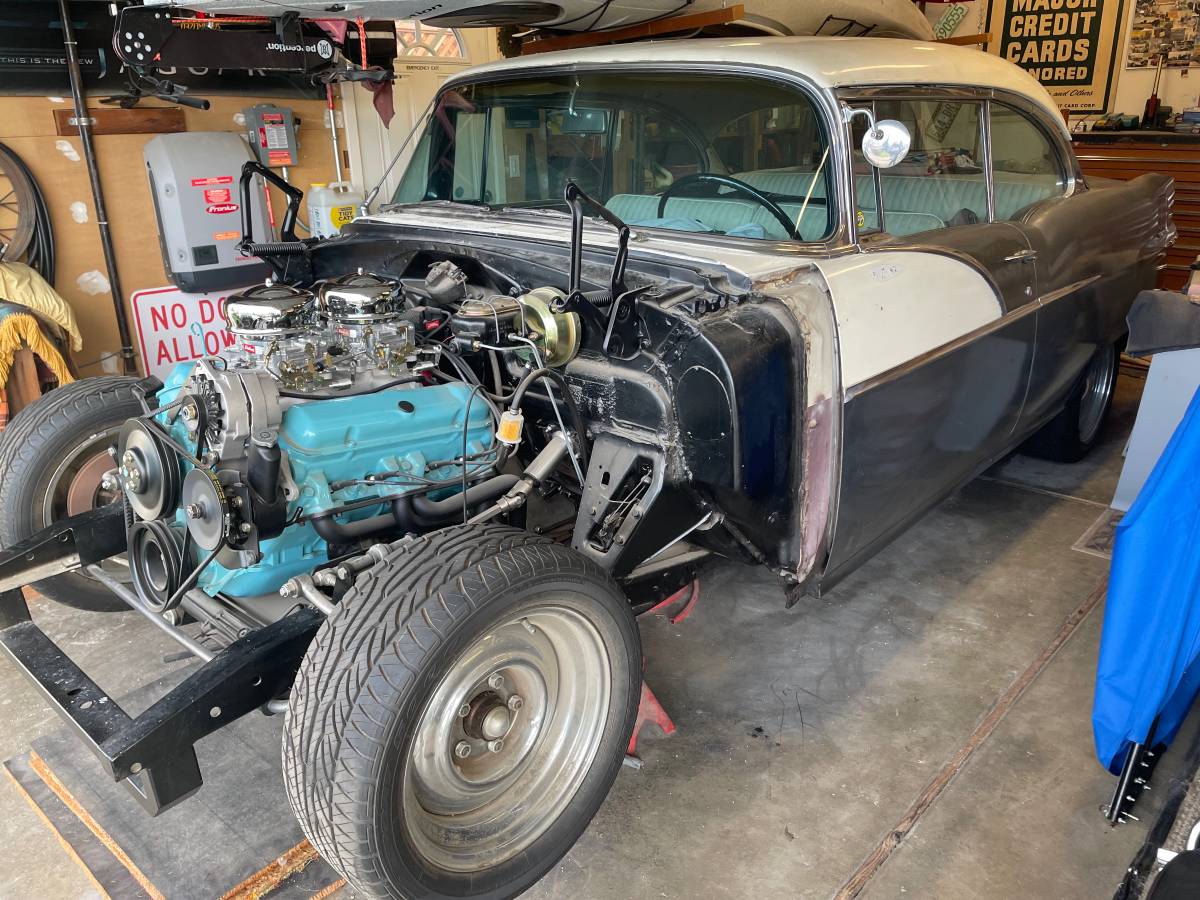 Pontiac-chieftain-catalina-coupe-1956-grey-5