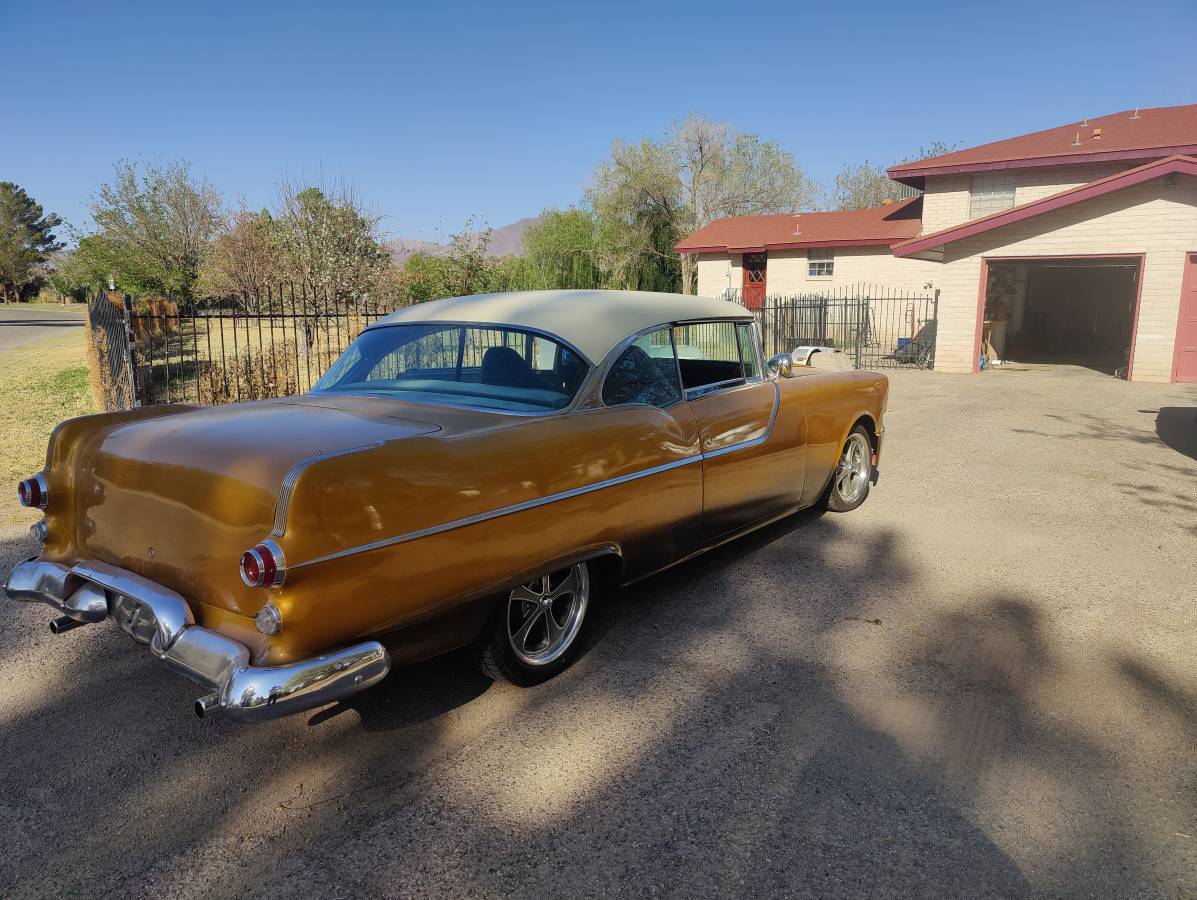 Pontiac-chieftain-hardtop-1955-custom-2