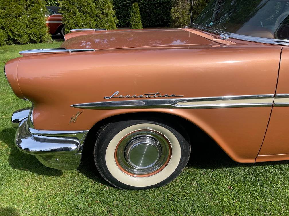 Pontiac-convertible-1957-brown-1