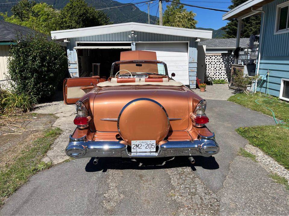 Pontiac-convertible-1957-brown-18