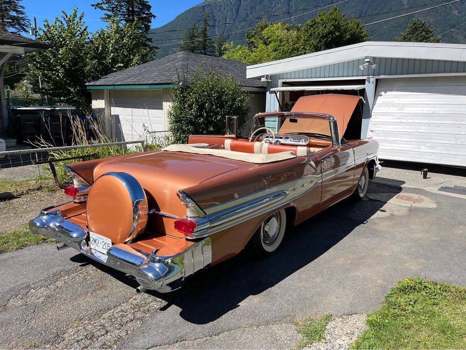 Pontiac-convertible-1957-brown-19