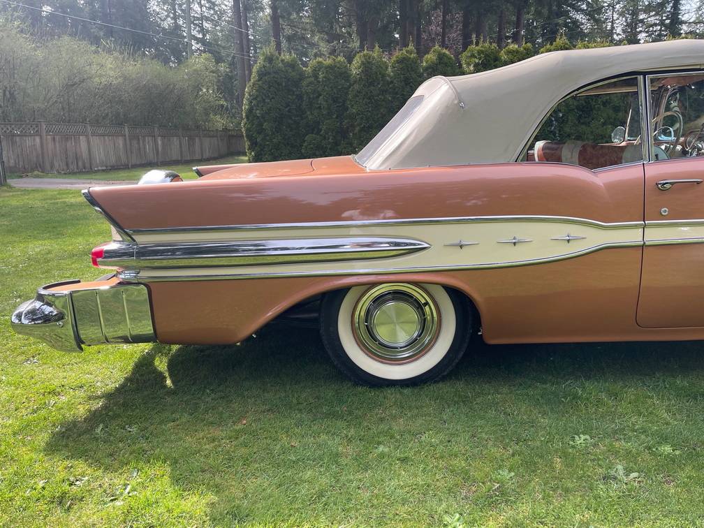Pontiac-convertible-1957-brown-20