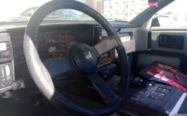 Pontiac-fiero-gt-1985-black