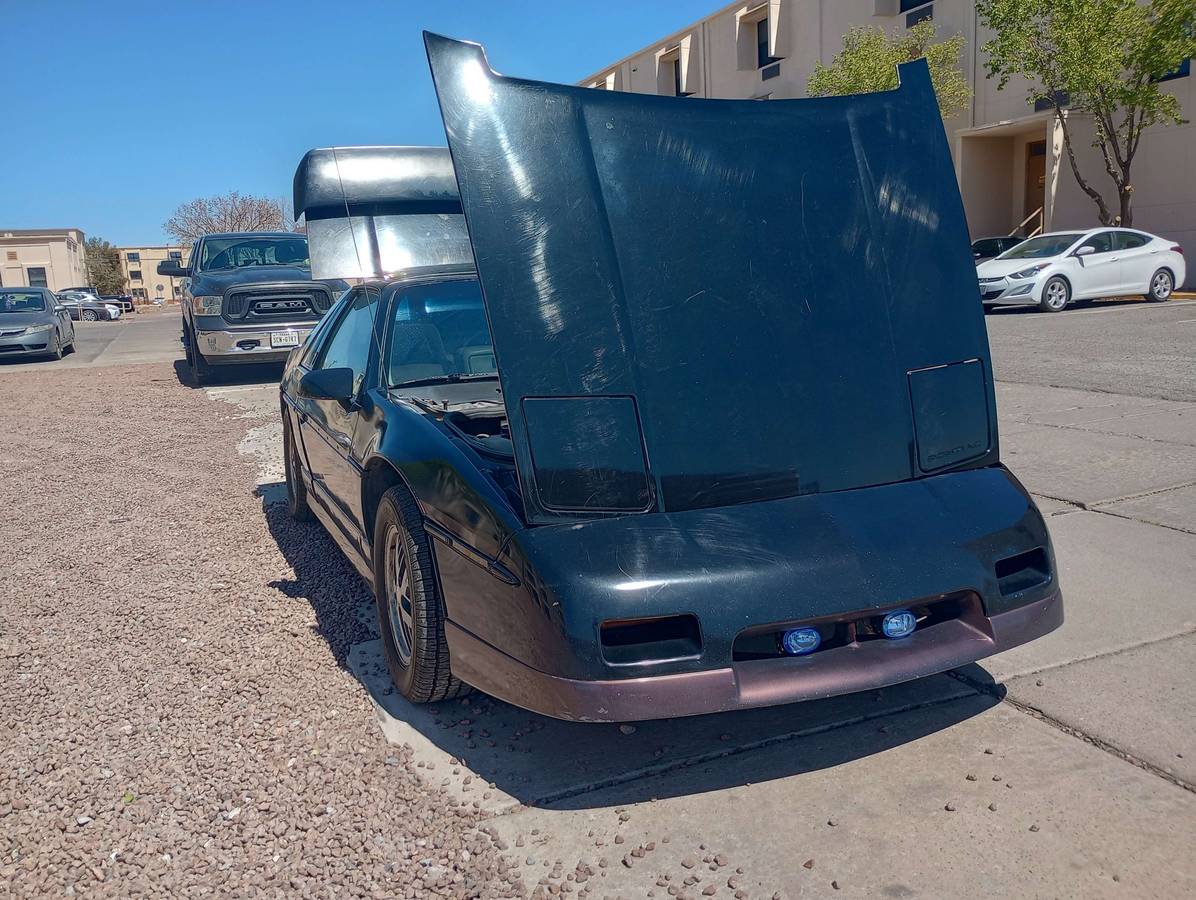 Pontiac-fiero-gt-1985-black-6