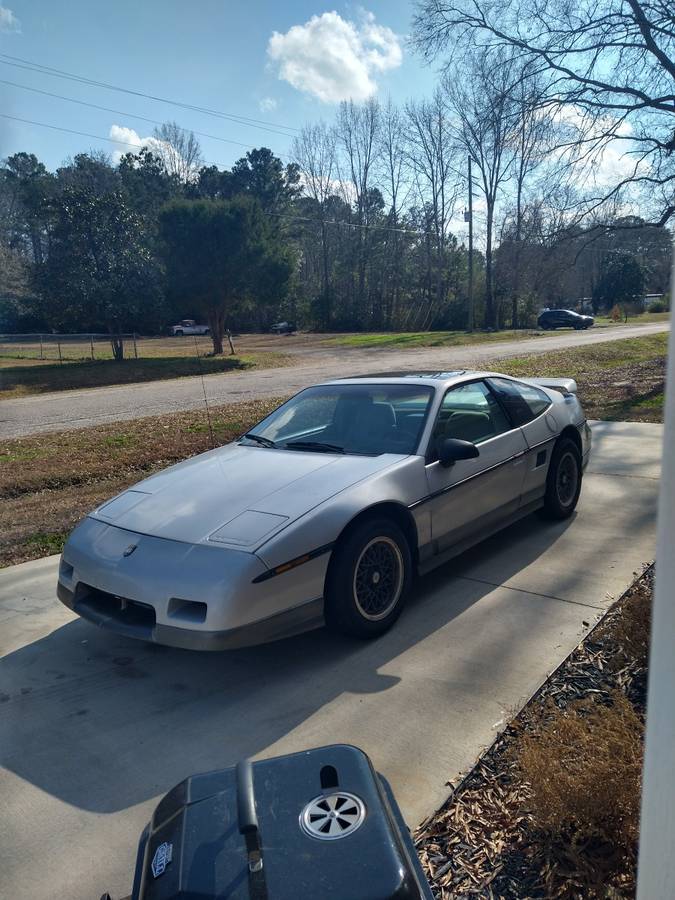 Pontiac-fiero-gt-1986-6