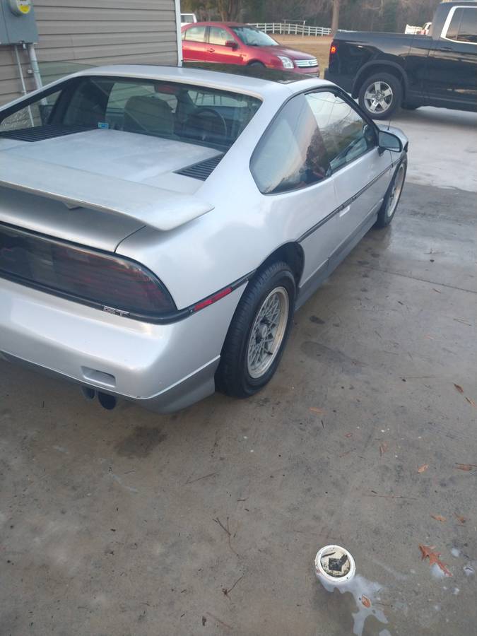 Pontiac-fiero-gt-1986-9