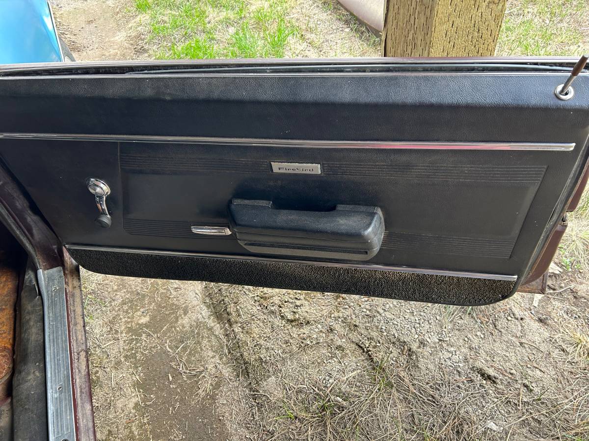 Pontiac-firebird-1968-custom-13