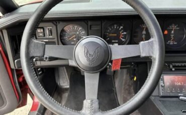 Pontiac-firebird-1984-red-14