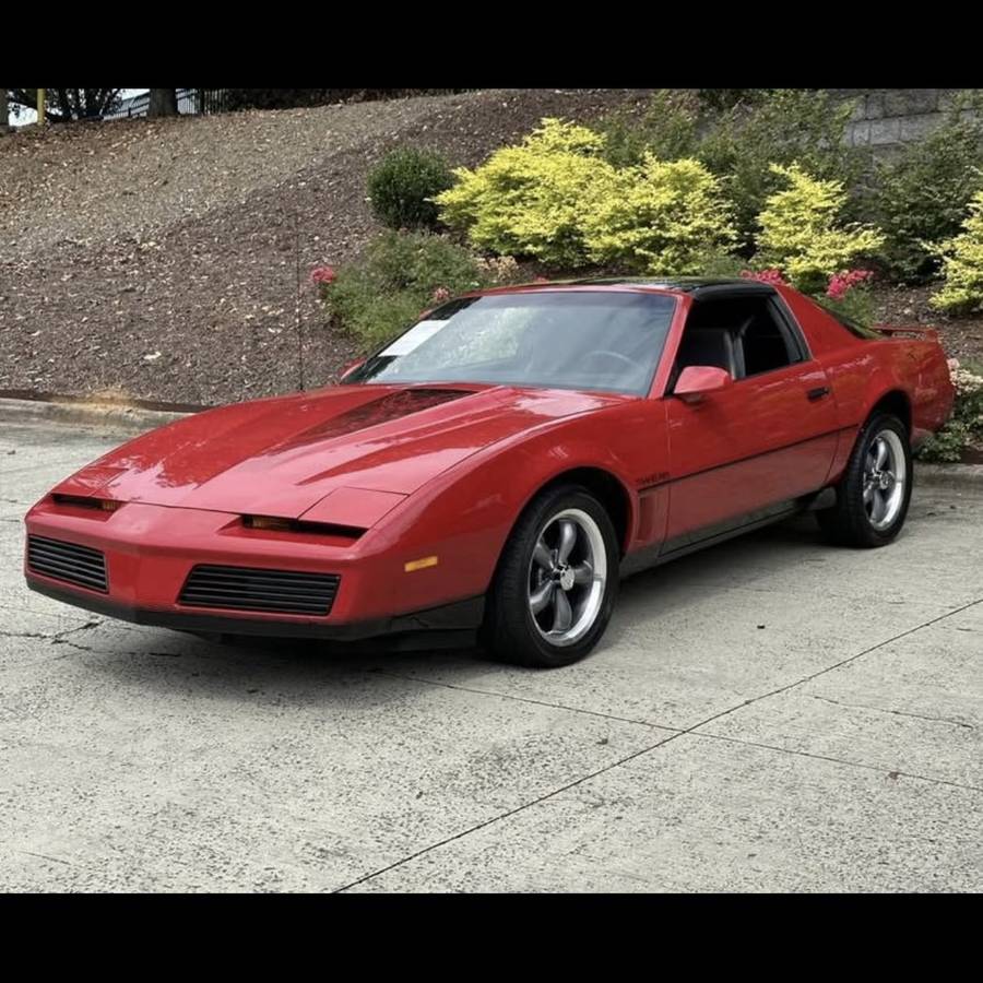 Pontiac-firebird-1984-red-2