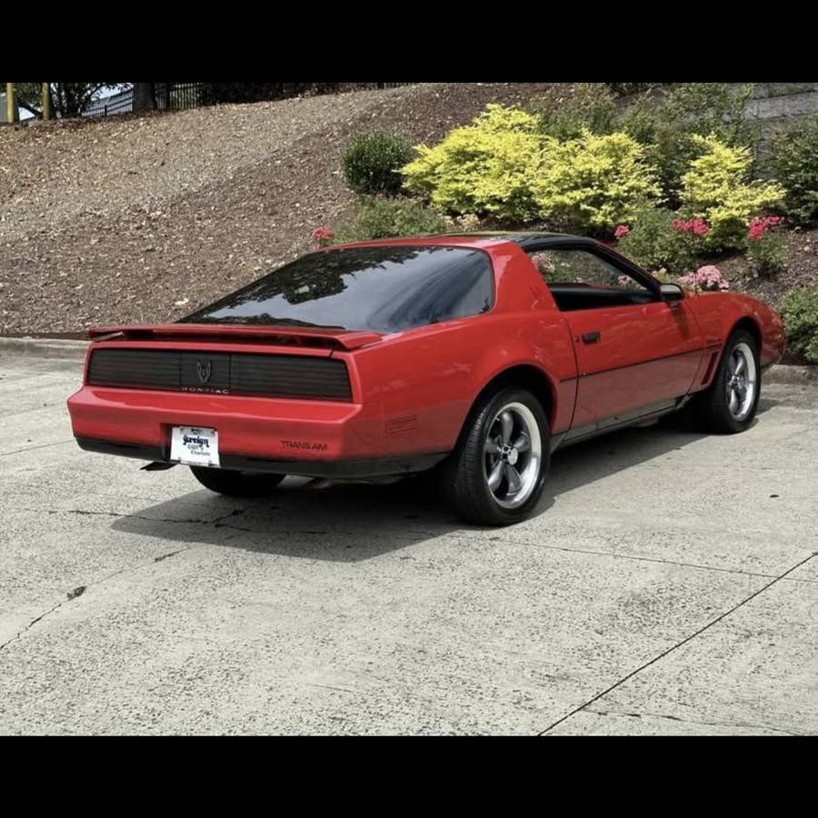 Pontiac-firebird-1984-red-4