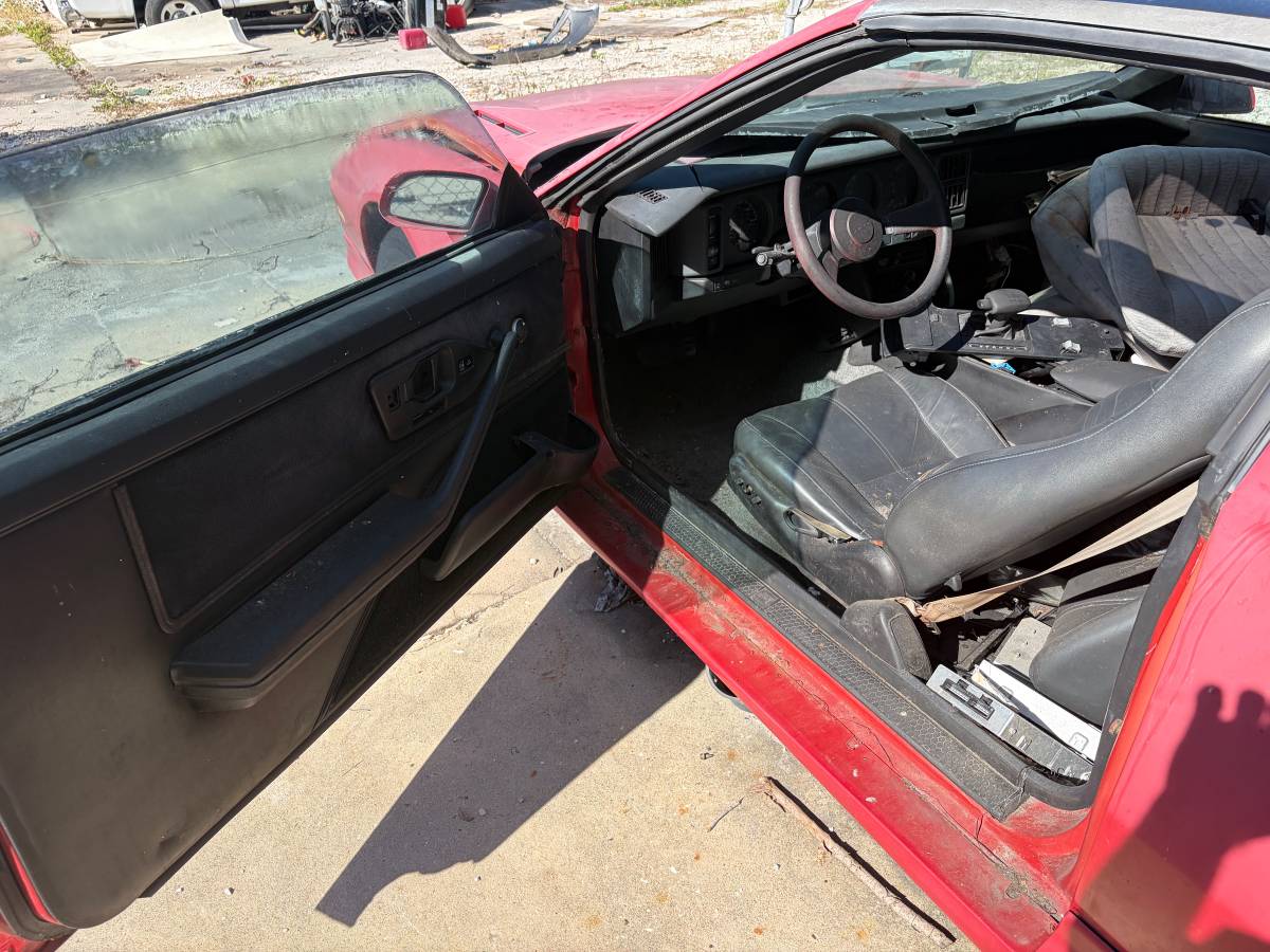 Pontiac-firebird-1989-red-1