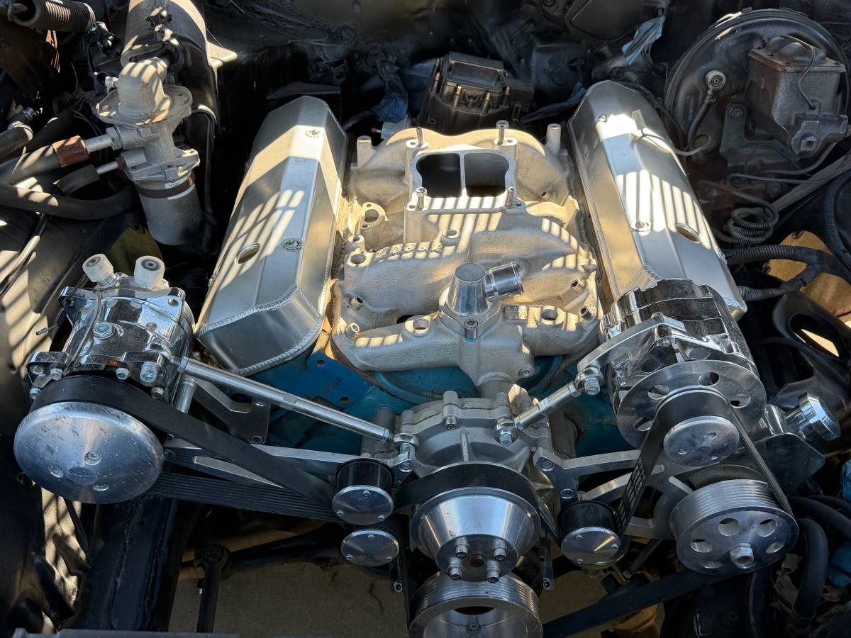 Pontiac-firebird-formula-400-1976-silver-17