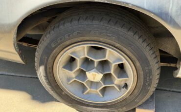 Pontiac-firebird-formula-400-1976-silver-9