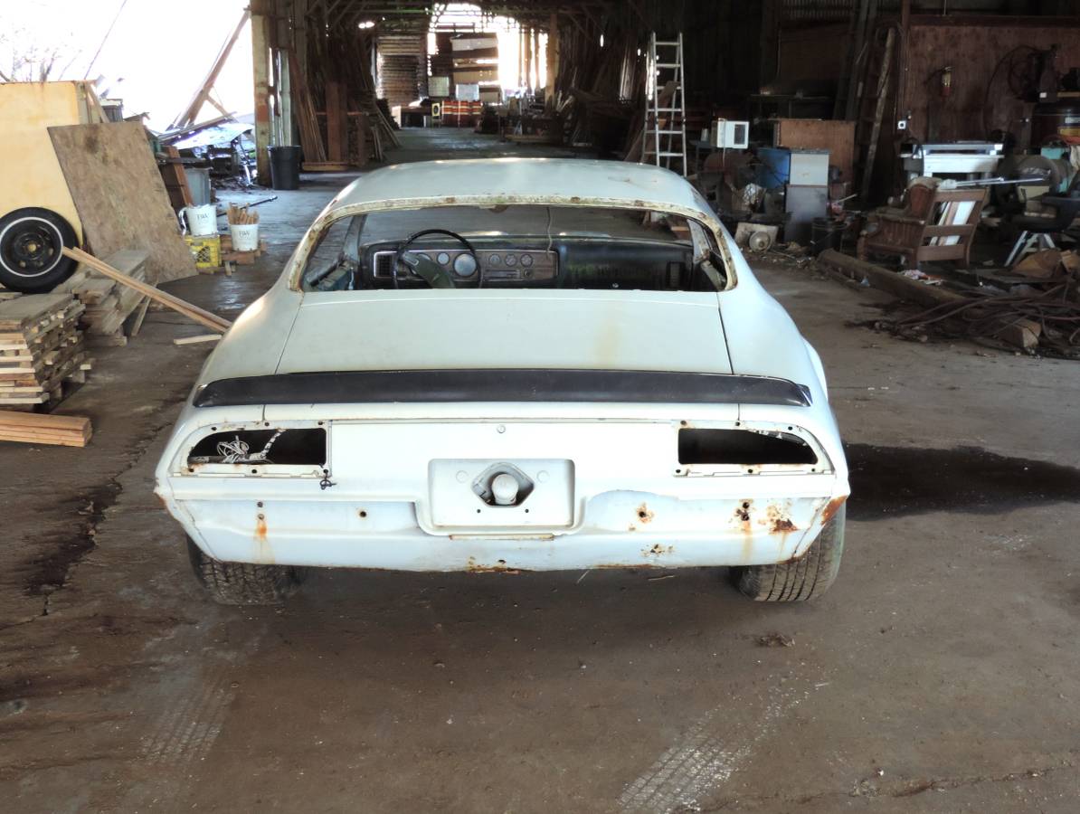 Pontiac-firebird-trans-am-1972-grey-3