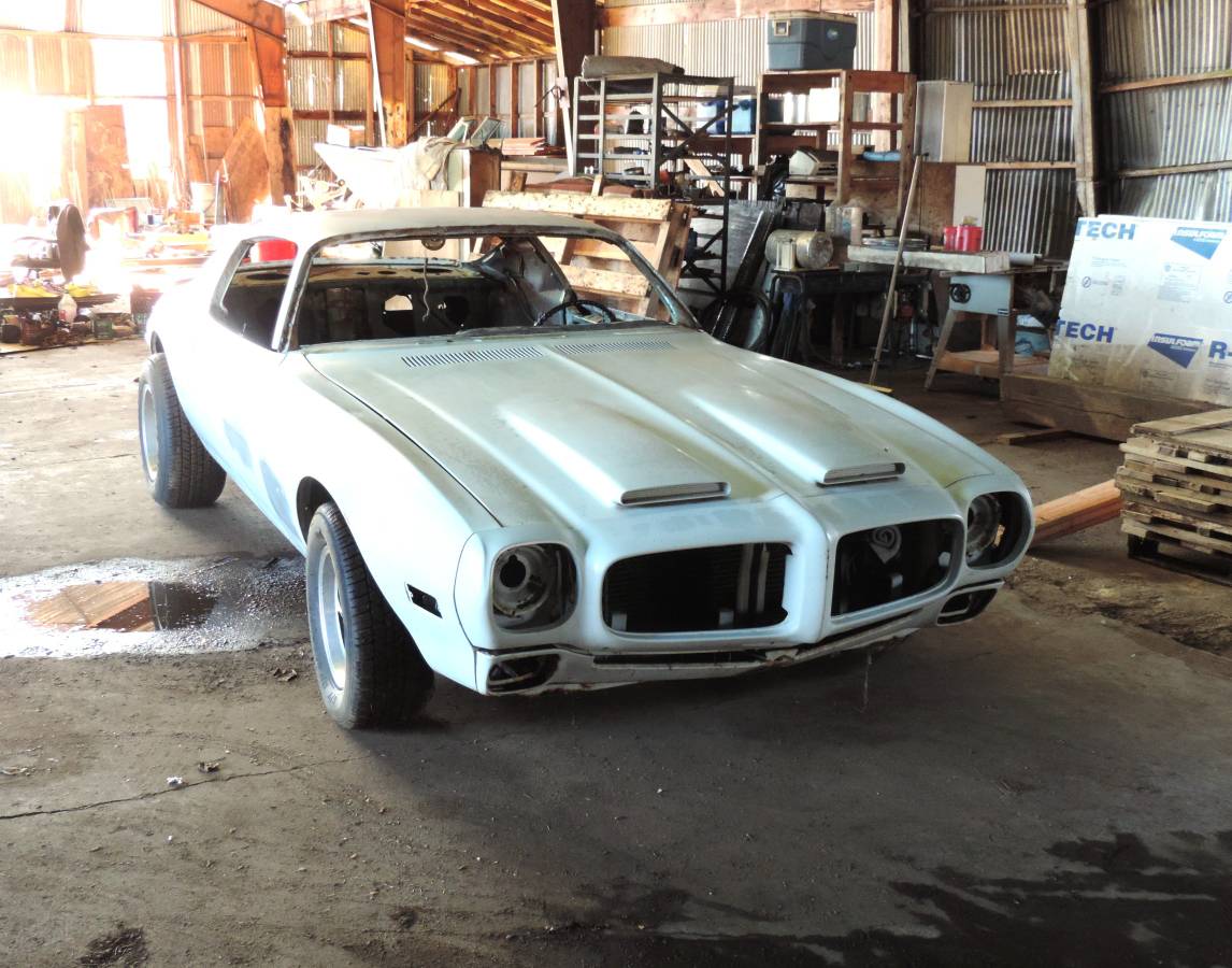 Pontiac-firebird-trans-am-1972-grey