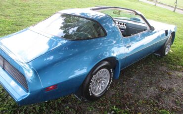Pontiac-firebird-trans-am-1979-2