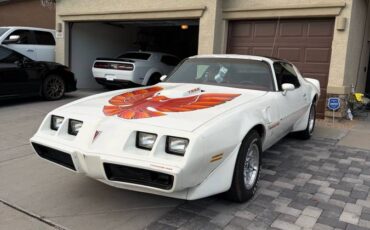 Pontiac-firebird-trans-am-1979-white