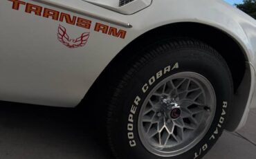 Pontiac-firebird-trans-am-1979-white-6