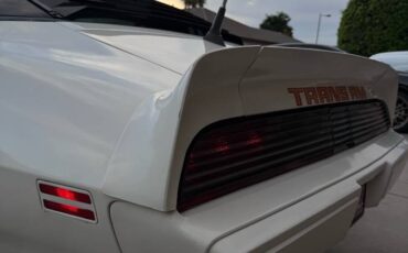 Pontiac-firebird-trans-am-1979-white-8