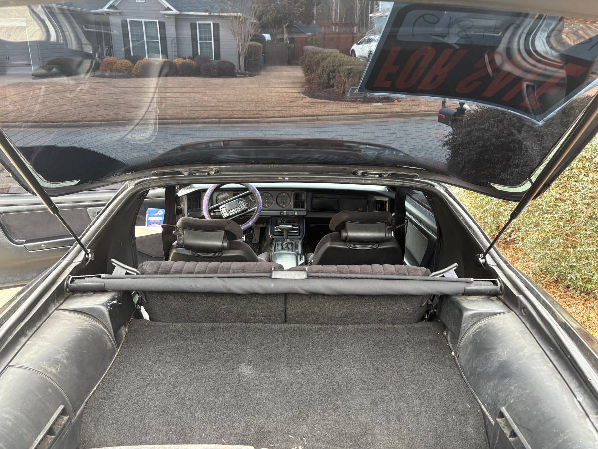 Pontiac-firebird-trans-am-1989-black-4
