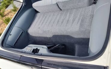 Pontiac-firebird-trans-am-gta-1987-white-1