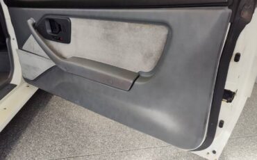 Pontiac-firebird-trans-am-gta-1987-white-12