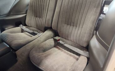 Pontiac-firebird-trans-am-gta-1987-white-13