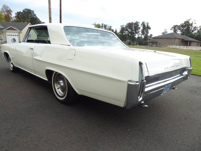 Pontiac-grand-prix-1964-white-4