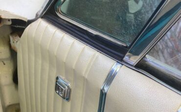 Pontiac-grand-prix-1965-white-16