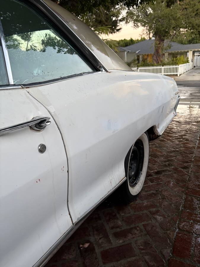 Pontiac-grand-prix-1965-white-5