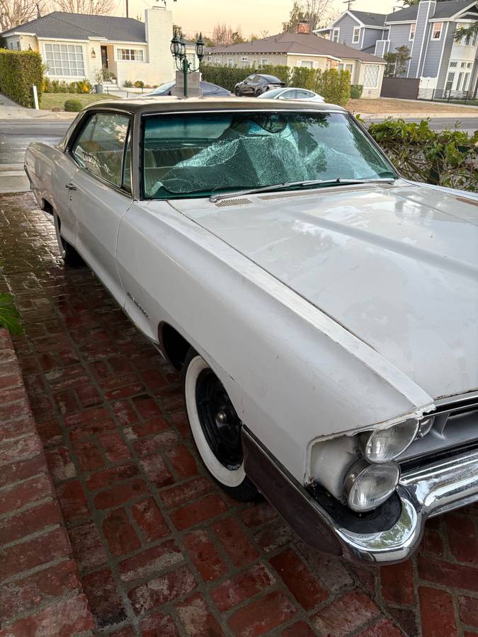 Pontiac-grand-prix-1965-white-8