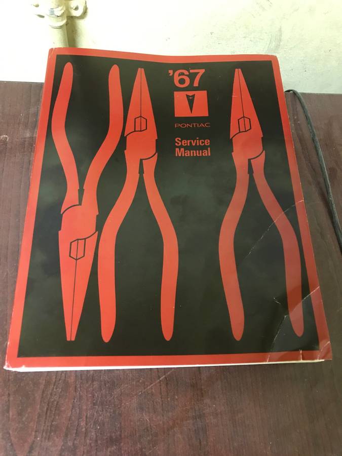 Pontiac-grand-prix-1967-white-4