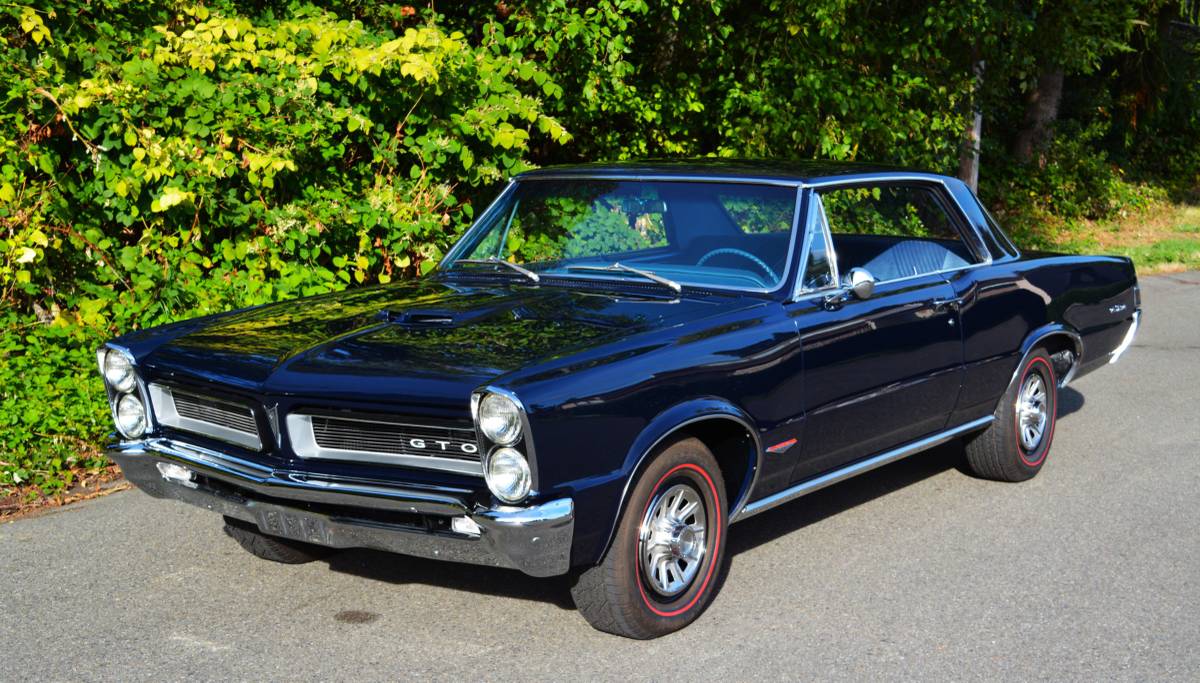 Pontiac-gto-1965-blue-24