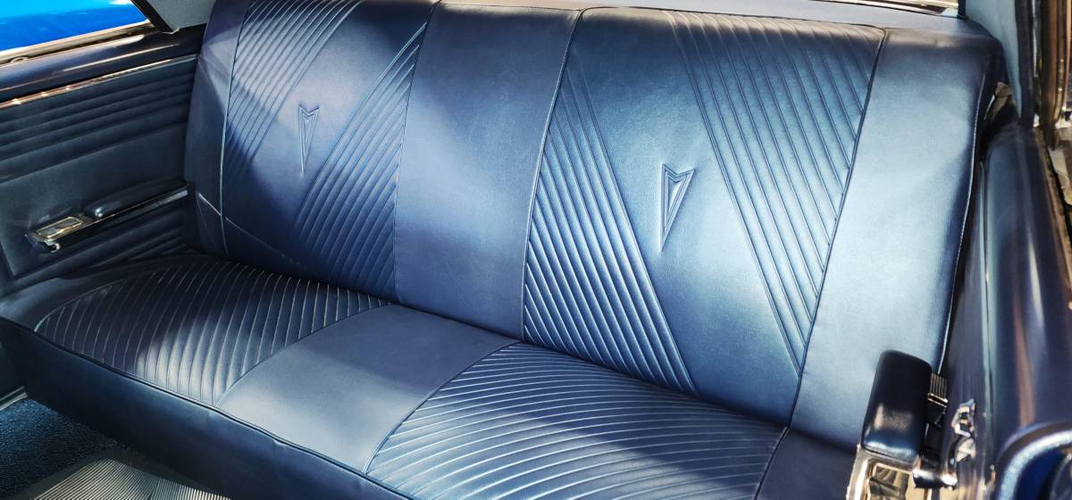 Pontiac-gto-1965-blue-40