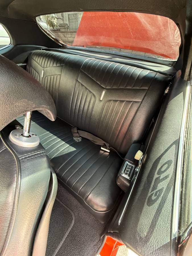 Pontiac-gto-1969-orange-13