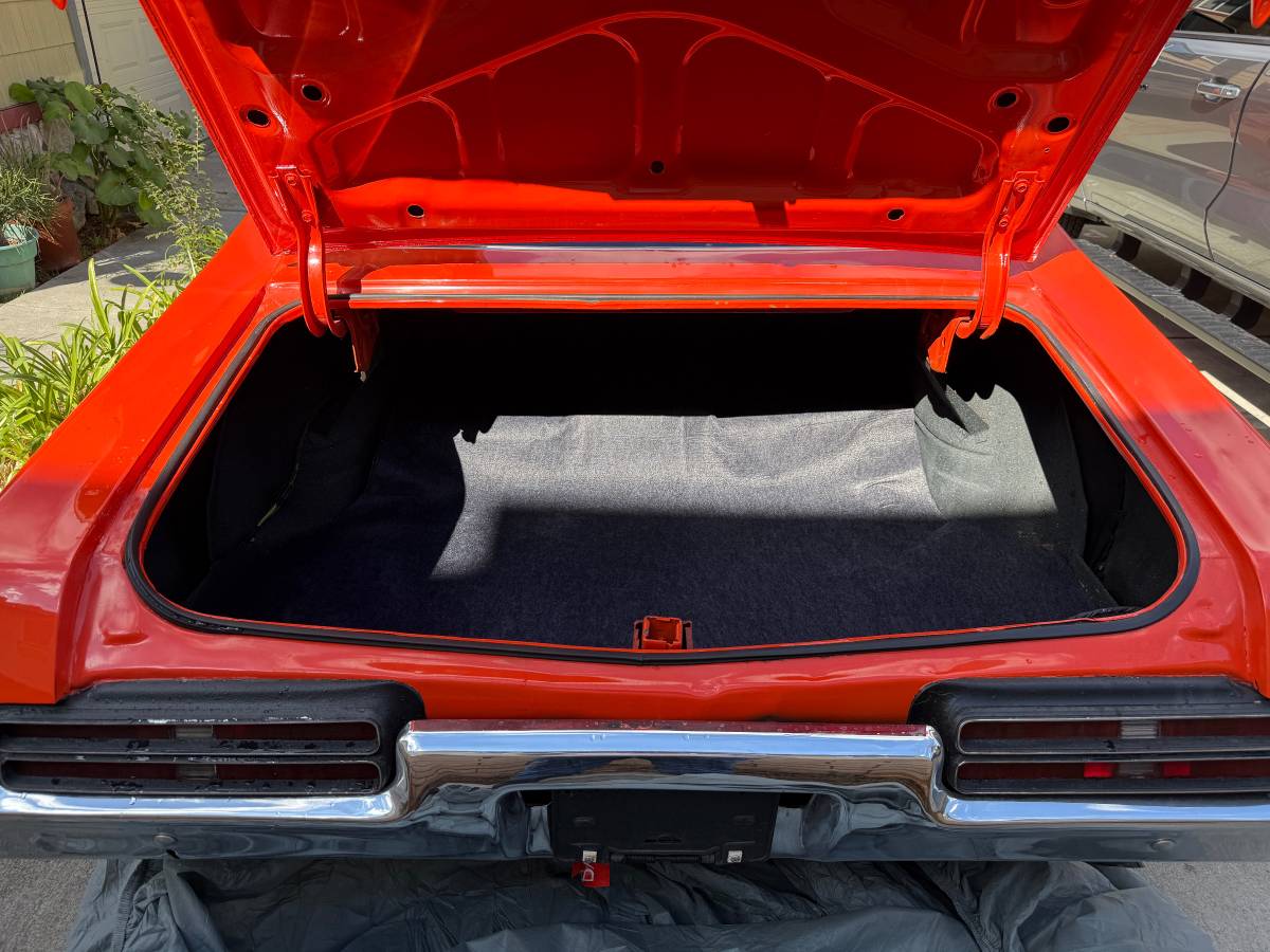 Pontiac-gto-1969-orange-20