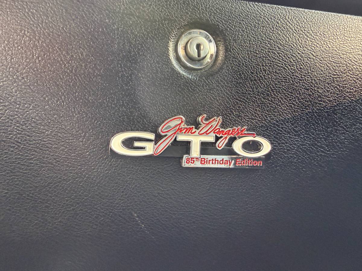 Pontiac-gto-1969-orange-21