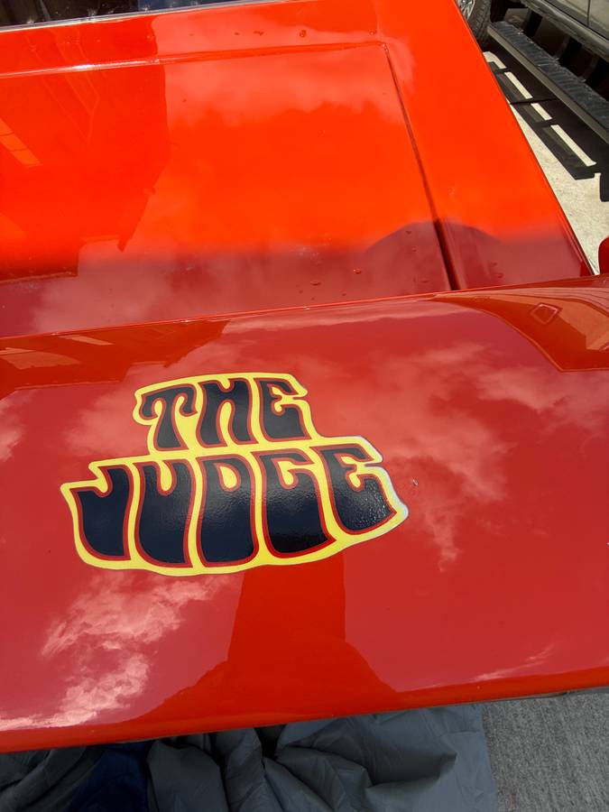 Pontiac-gto-1969-orange-23