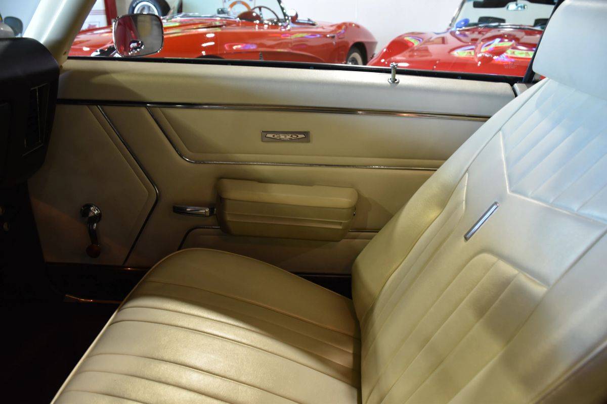 Pontiac-gto-1969-red-12